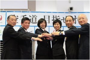 closing-2014-with-good-news-414-001