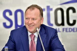 481798f8084b0b3f7bb6dac9fa9d41f6