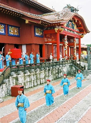 318727_357861360949876_1630660267_n