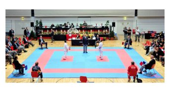 553234_300588813343798_2125893316_n